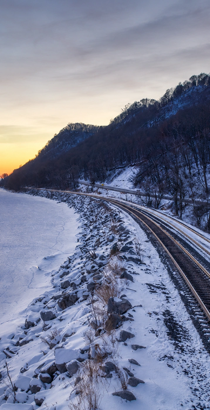 railway-snow